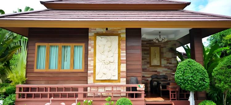 安葩洼萨兰隆度假屋(Baan Saranrom)图片