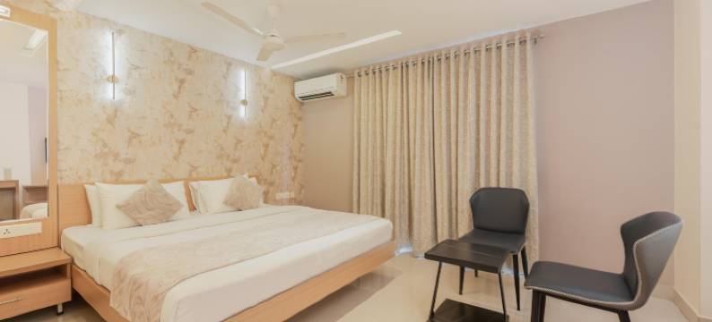 广场大酒店(Grand Plaza Hotel)图片