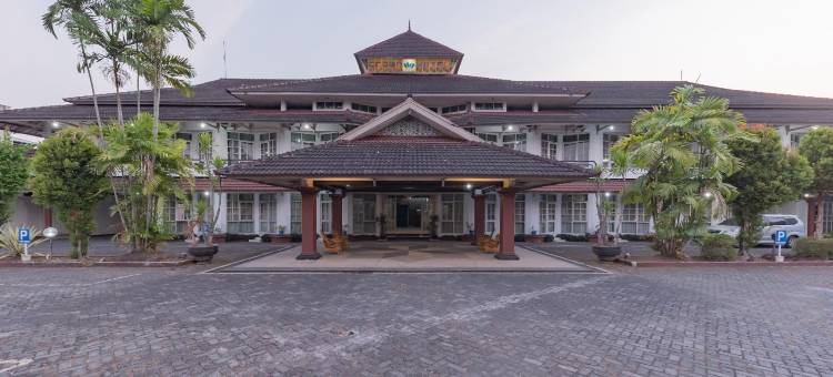 Urbanview Hotel Crown Tasikmalaya by RedDoorz图片