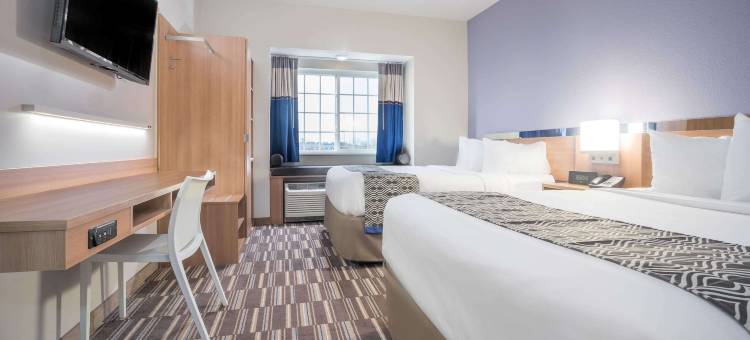 穆尔黑德法戈区麦客达套房酒店(Microtel Inn & Suites by Wyndham Moorhead Fargo Area)图片