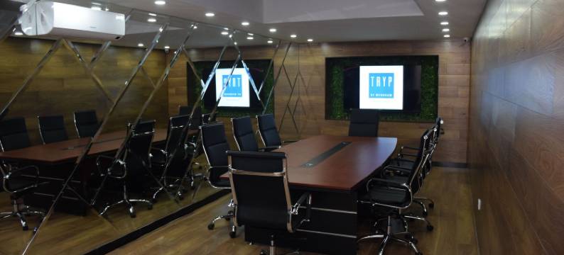 圣克鲁斯爵怡温德姆酒店(Tryp by Wyndham Santa Cruz)图片