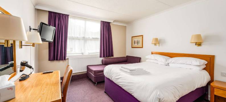 The Milestone Peterborough Hotel, Sure Collection by BW图片