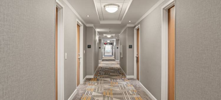 Holiday Inn 巴吞鲁日学院驱动器I - 10(Holiday Inn Baton Rouge College Drive I-10)图片