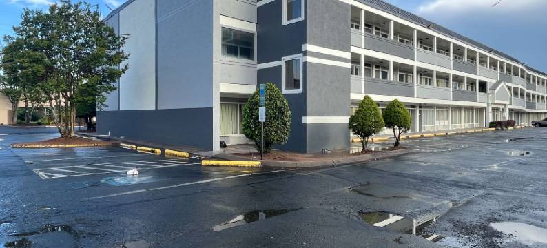 甜蜜之家旅馆及延长住宿(Motel 6 Charlotte, NC – Airport South)图片