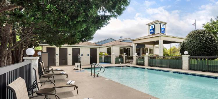 门罗贝斯特韦斯特套房酒店(Best Western Inn  Suites - Monroe)图片