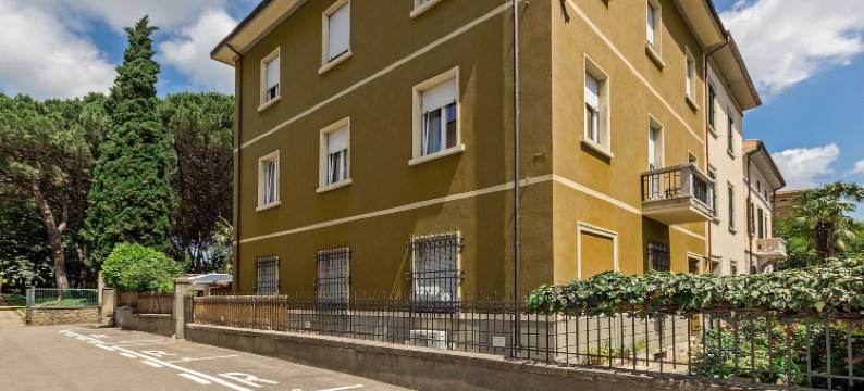 米尔可民宿(Casa Mirko - B & B Con Stazione Ricarica Auto Elettriche Parcheggio Privato Auto Moto Biciclette)图片