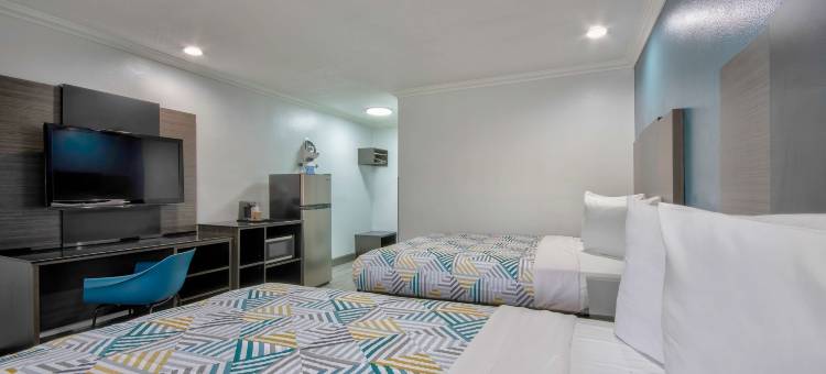 加利福尼亚圣贝纳迪诺 6 号开放式套房酒店(Studio 6 Suites San Bernardino, CA)图片