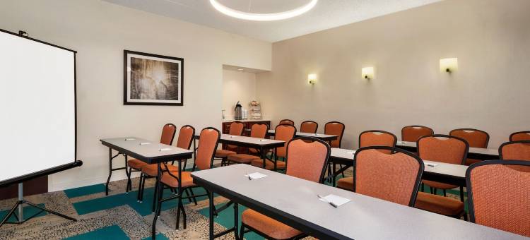 希尔顿欢朋酒店-费城芒特劳雷尔(Hampton Inn Philadelphia/Mt. Laurel)图片