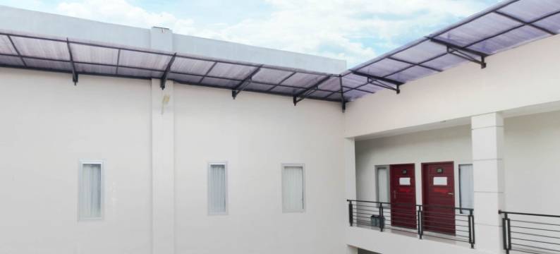 波拉玛斯住宅酒店(RedDoorz Plus Syariah at Polamas Andalas)图片