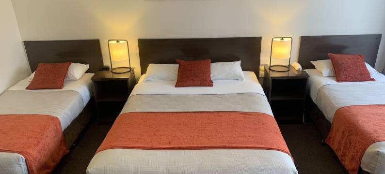 普鲁格曼斯汽车旅馆(Ploughmans Motor Inn)图片