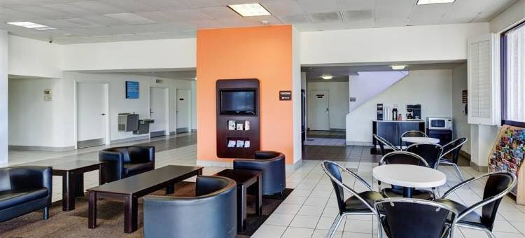 德克萨斯休斯顿 - 哈比 6 号汽车旅馆(Executive Inn & Suites)图片