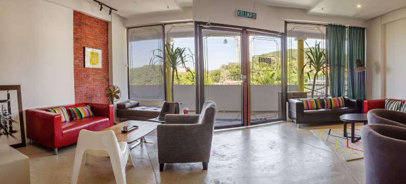 室友套房酒店(Roomies Suites)图片