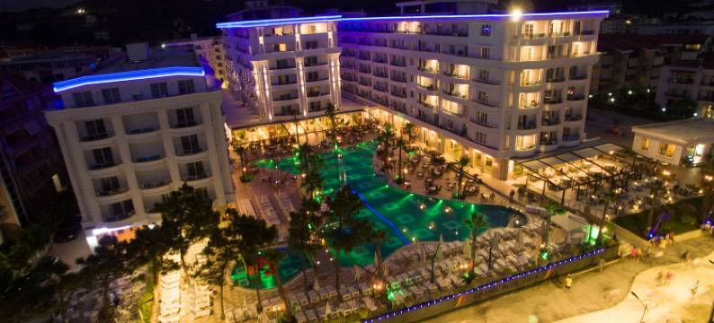 蓝色法法大酒店及水疗中心(Grand Blue Fafa Resort & Spa)图片