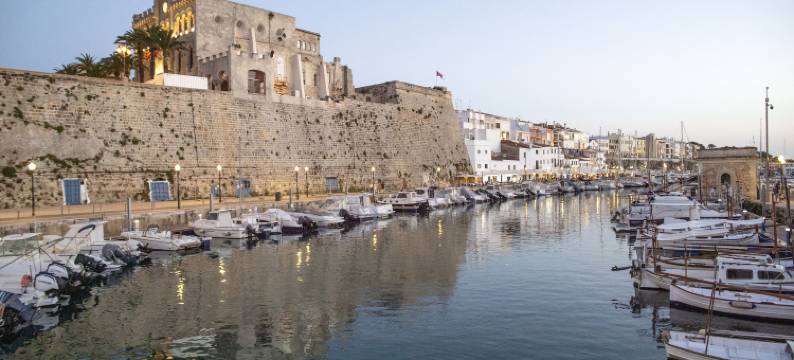 梅诺卡卡拉布拉内斯皮埃尔假日酒店式公寓(Pierre & Vacances Menorca Cala Blanes)图片