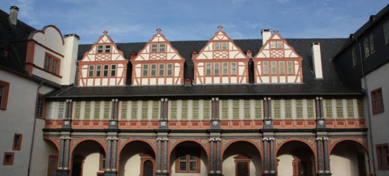 威尔堡施罗斯酒店(Schlosshotel Weilburg)图片