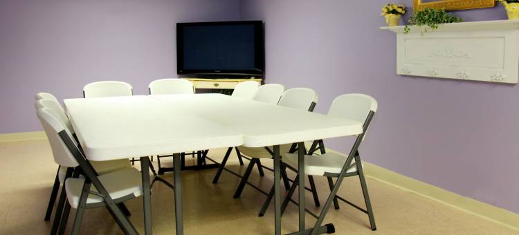 布兰森-安迪威廉姆斯剧院速8酒店(Super 8 by Wyndham Branson/Andy Williams Theatre)图片