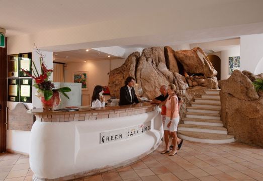 Green Park Hotel Hotel Overview