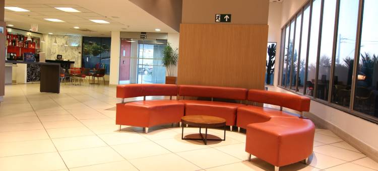 伊塔博拉伊桑巴酒店(Samba Itaboraí)图片