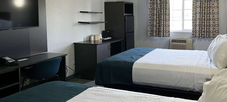 加利福尼亚州德拉诺 6 号开放式公寓套房酒店(Studio 6 Suites Delano, CA)图片