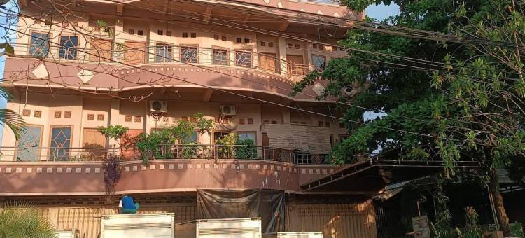 O酒店 Rafira旅馆靠近Yani Heahlerr(Hotel O Rafira Losmen NearYani Heahlerr)图片