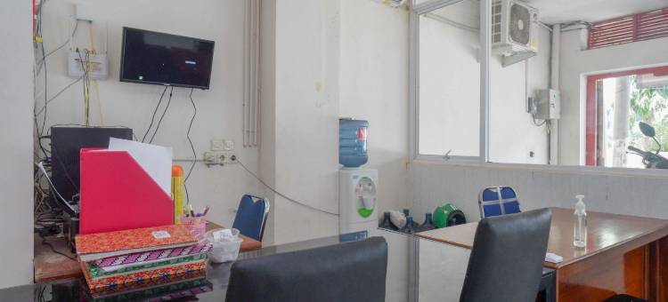 RedDoorz at Jalan Somba Opu Losari图片