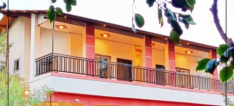 贾纳尼尼瓦斯马瑟兰(Janani Niwas Matheran)图片