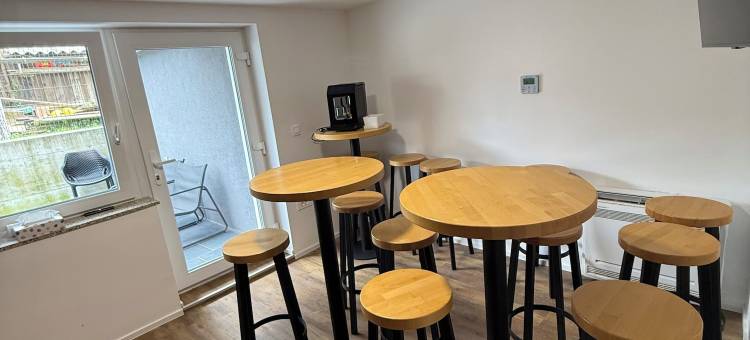 采尔克利耶·机场五分钟PJ酒店(PJagodic Hotel Cerklje)图片