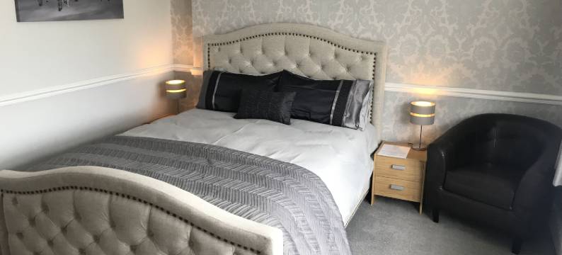 奥瑞尔公园酒店(Orrell Park Hotel)图片