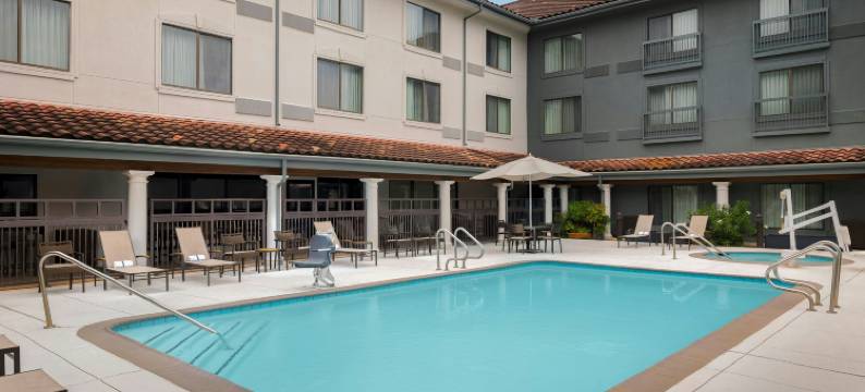 休斯顿莱斯大学万怡酒店-万豪旗下(Courtyard Houston Rice University)图片