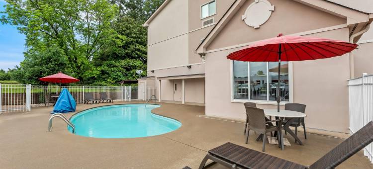 塔斯坎比亚-马斯尔肖尔斯舒适套房酒店(Comfort Inn and Suites - Tuscumbia/Muscle Shoals)图片