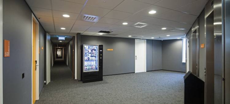 阿姆斯特丹体育馆大道便捷酒店(easyHotel Amsterdam Arena Boulevard)图片