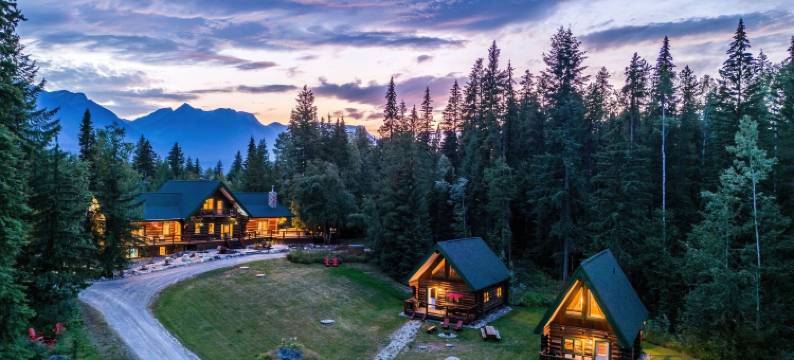 莫伯利山林小屋(Moberly Lodge)图片