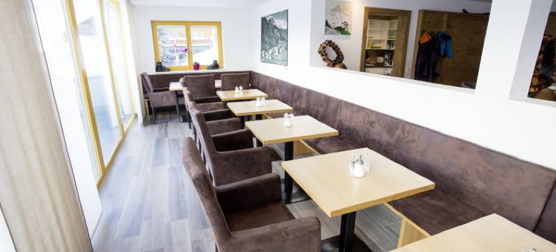 皮兹奥特酒店(Piz Ot)图片