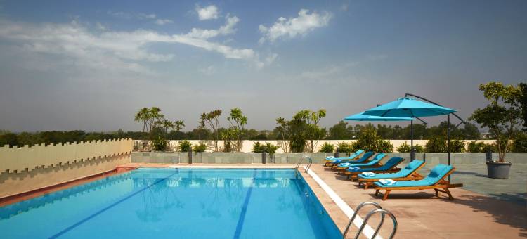 比拉斯布尔万怡酒店(Courtyard Bilaspur)图片