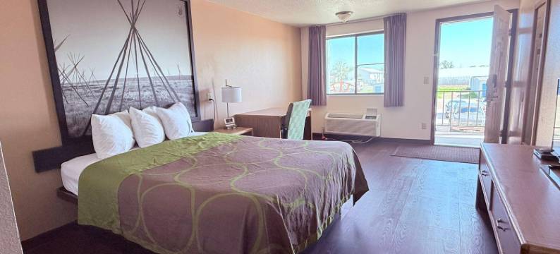 温德姆速8哈丁小大角战场酒店(Super 8 by Wyndham Hardin Little Bighorn Battlefield)图片