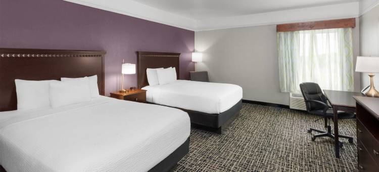 布朗伍德拉昆塔温德姆套房酒店(La Quinta Inn & Suites by Wyndham Brownwood)图片