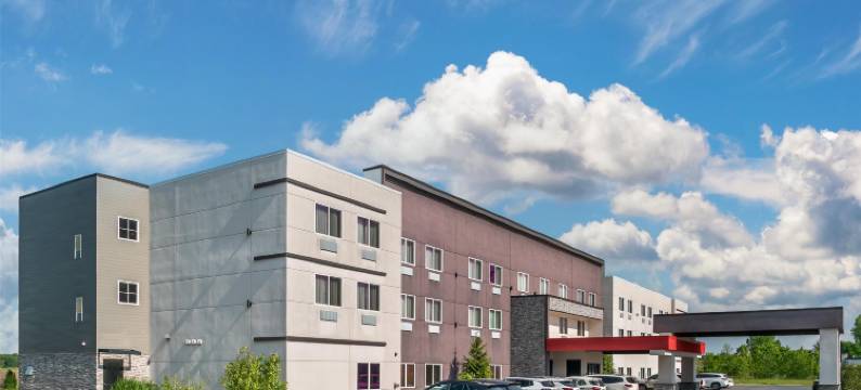 韦兰贝斯特韦斯特优质酒店(Best Western Plus Wayland Hotel)图片