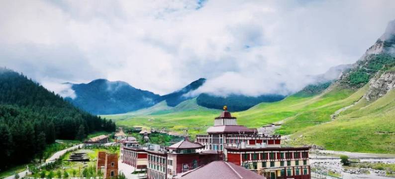 冰沟河绿洲心居图片