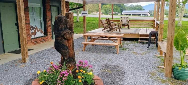 野山小屋(Wild Mountain Lodge)图片