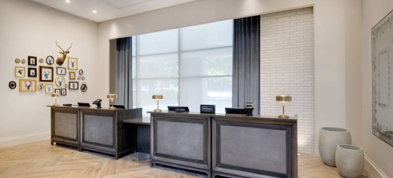 亚特兰大巴克海德希尔顿安泊酒店(Embassy Suites by Hilton Atlanta Buckhead)图片