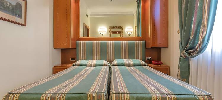 莱克斯雷利酒店(Raeli Hotel Lux)图片