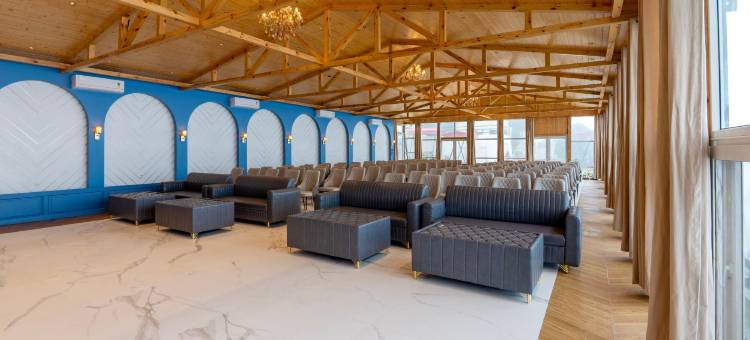 Treebo Premium Queens of Hills Near Mall Road Area图片