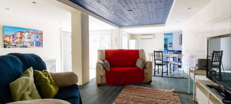 Villa in Marbella with Private Pool and Beach图片