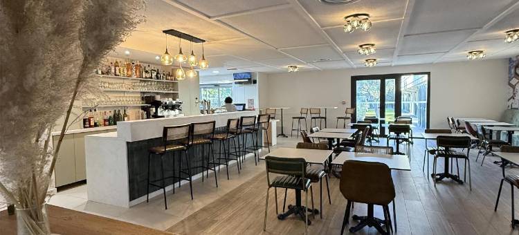 马赛维特罗机场基里亚德酒店(Kyriad Marseille - Vitrolles Aeroport)图片