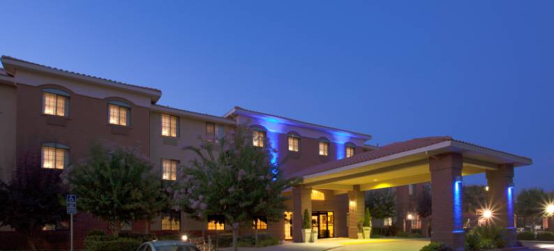 智选假日套房酒店-戴维斯/大学城(Holiday Inn Express & Suites DAVIS - UNIVERSITY AREA by IHG)图片