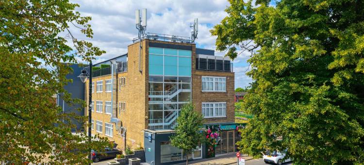 诺斯菲尔德伊灵贝斯特韦斯特酒店(Best Western Northfields Ealing Hotel)图片