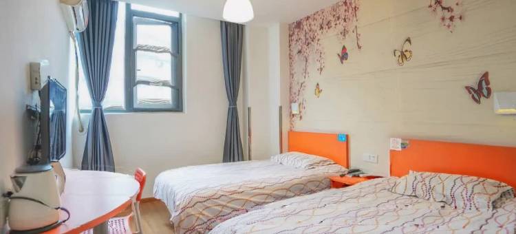 布丁酒店(成都玉林倪家桥芳草街地铁站店)图片