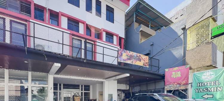 Urbanview Hotel Yasmin Makassar by RedDoorz图片