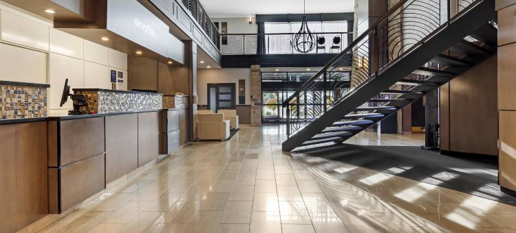 尤尼维瑟尔德拉蒙德维尔贝斯特韦斯特优质酒店(Best Western Hotel Universel Drummondville)图片