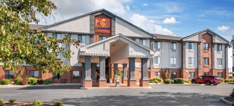 圣查尔斯舒适套房酒店-圣路易斯(Comfort Suites St Charles-St Louis)图片